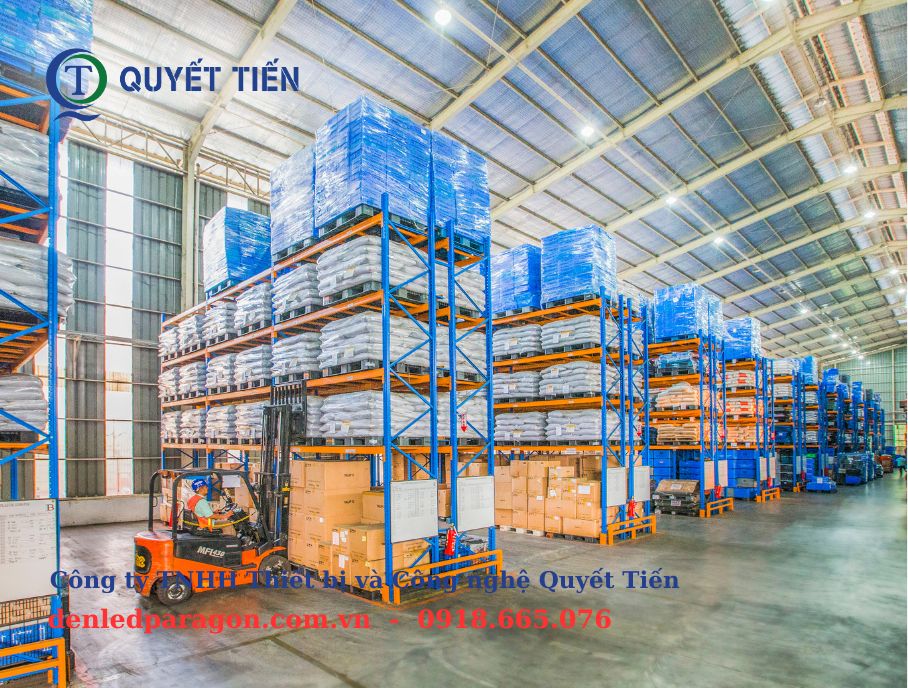 Ứng dụng đèn nhà xưởng PHBEE Paragon